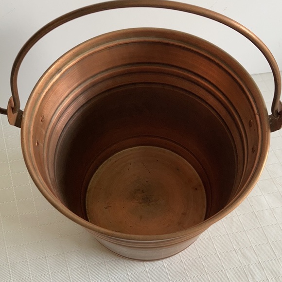 Smith & Hawken Copper hearthside bucket 2003 flower planter pot - Picture 3 of 10